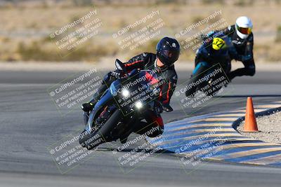 media/Jan-09-2022-SoCal Trackdays (Sun) [[2b1fec8404]]/Turn 11 (935am)/